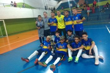 Departamento Municipal de Esporte e Lazer realizou as finais do Campeonato Regional de Futsal Menores.