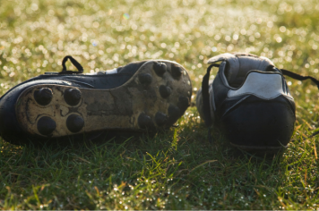 Projeto vai arrecadar chuteiras para jovens carentes