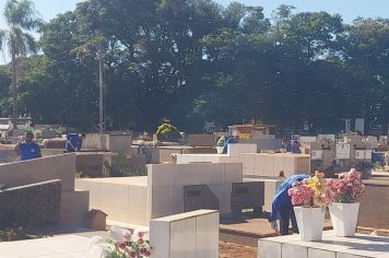 Cemitério Municipal passa por manutenção