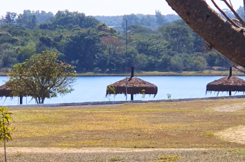 Prefeitura abre licitações para quiosques no Parque Aquático e ciclovia na Av. Marubayashi