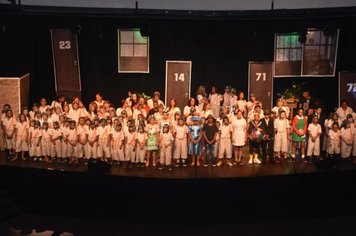 Riso e alegria fazem o sucesso do 3º Musical Social da Assistência Social