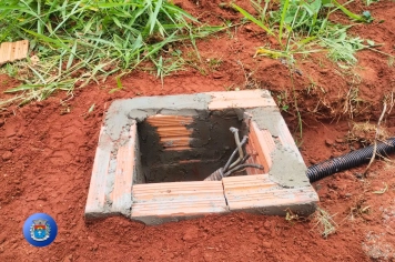 Após furto da fiação, Prefeitura conclui reparo da rede elétrica do CRAS 3 na Vila Nova