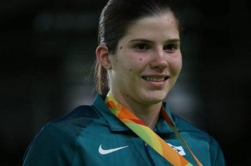 Campeã mundial paralímpica de Judô Alana Maldonado estará em Paraguaçu para aulas gratuitas
