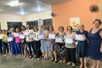 Paraguaçu realiza entrega de certificados de conclusão dos cursos do Espaço Qualifica