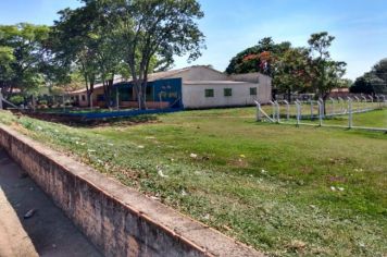 Prefeitura realiza limpeza de campo na Barra