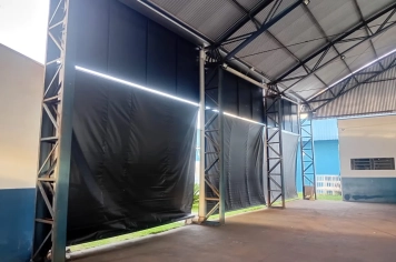 Piscina Municipal de Paraguaçu Paulista recebe toldos retráteis e amplia conforto durante o inverno