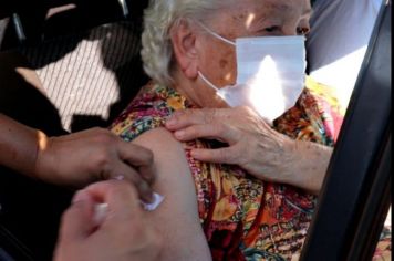 Paraguaçu antecipa vacinação de idosos com 85 anos ou mais para esta quinta-feira