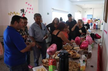 Centro de Especialidades Médicas celebra o Dia da Mulher com café da manhã para usuários da unidade