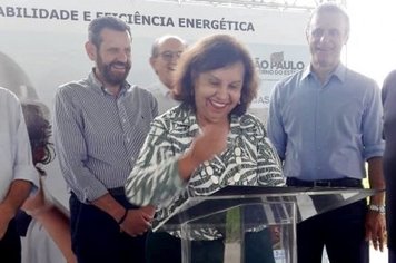 Prefeita Almira assina convênio de R$ 8,9 milhões com Sabesp