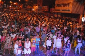 Réveillon de Paraguaçu foi marcado por prêmios, fogos e muita música