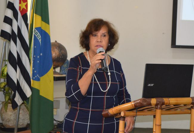 Executivo e Legislativo devem estar alinhados por Paraguaçu, afirma prefeita