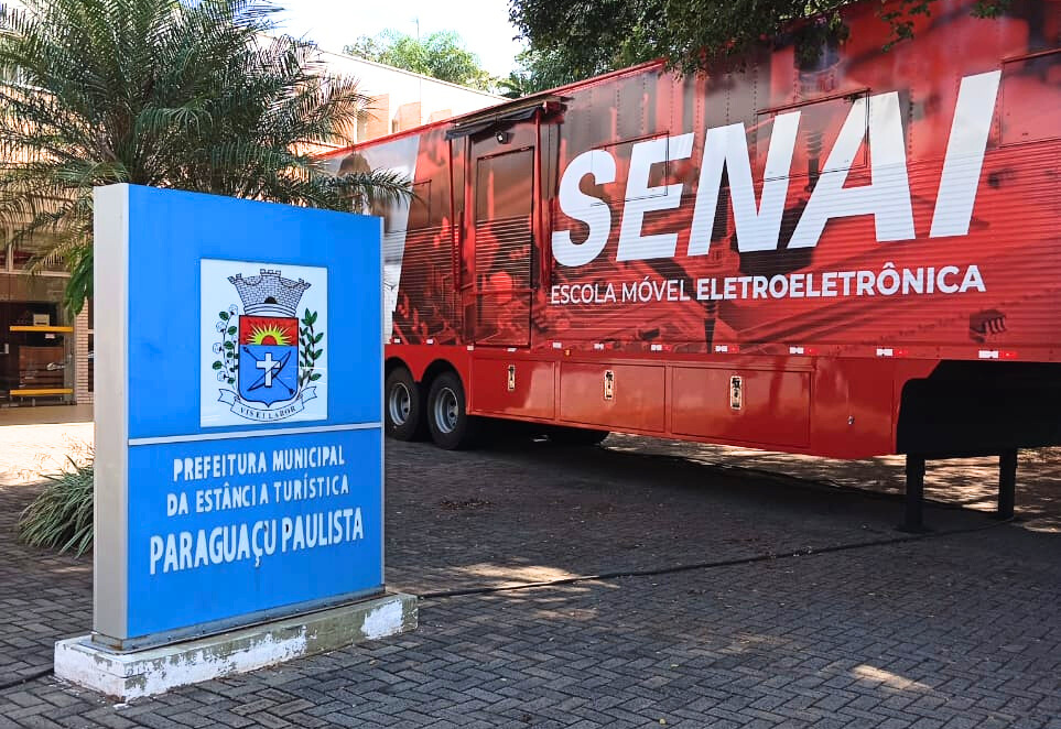 Carreta Senai visa abrir as portas do mercado na área de Eletroeletrônica