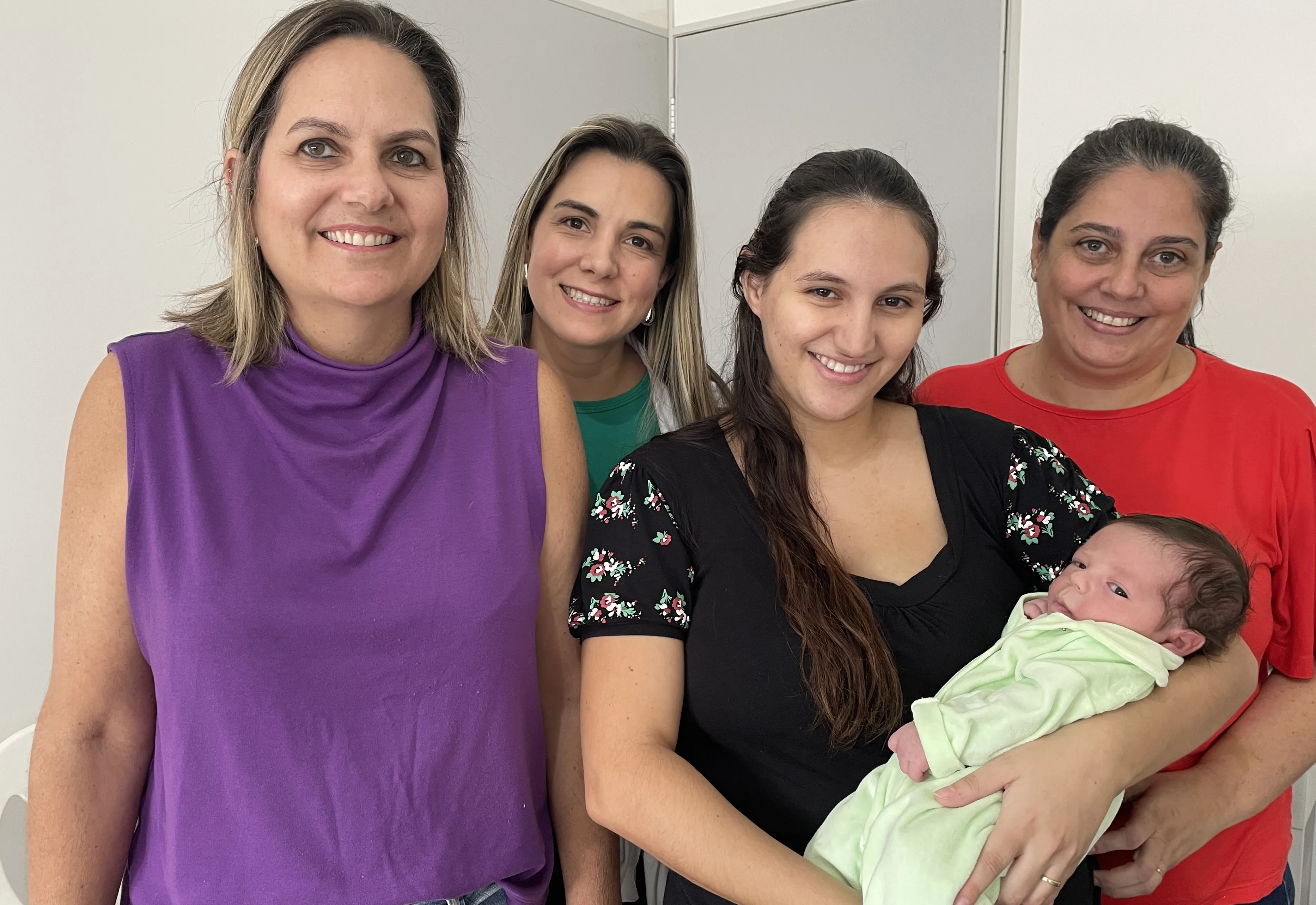 Teste da linguinha - Teste auxilia no desenvolvimento saudável dos bebês e facilita a amamentação