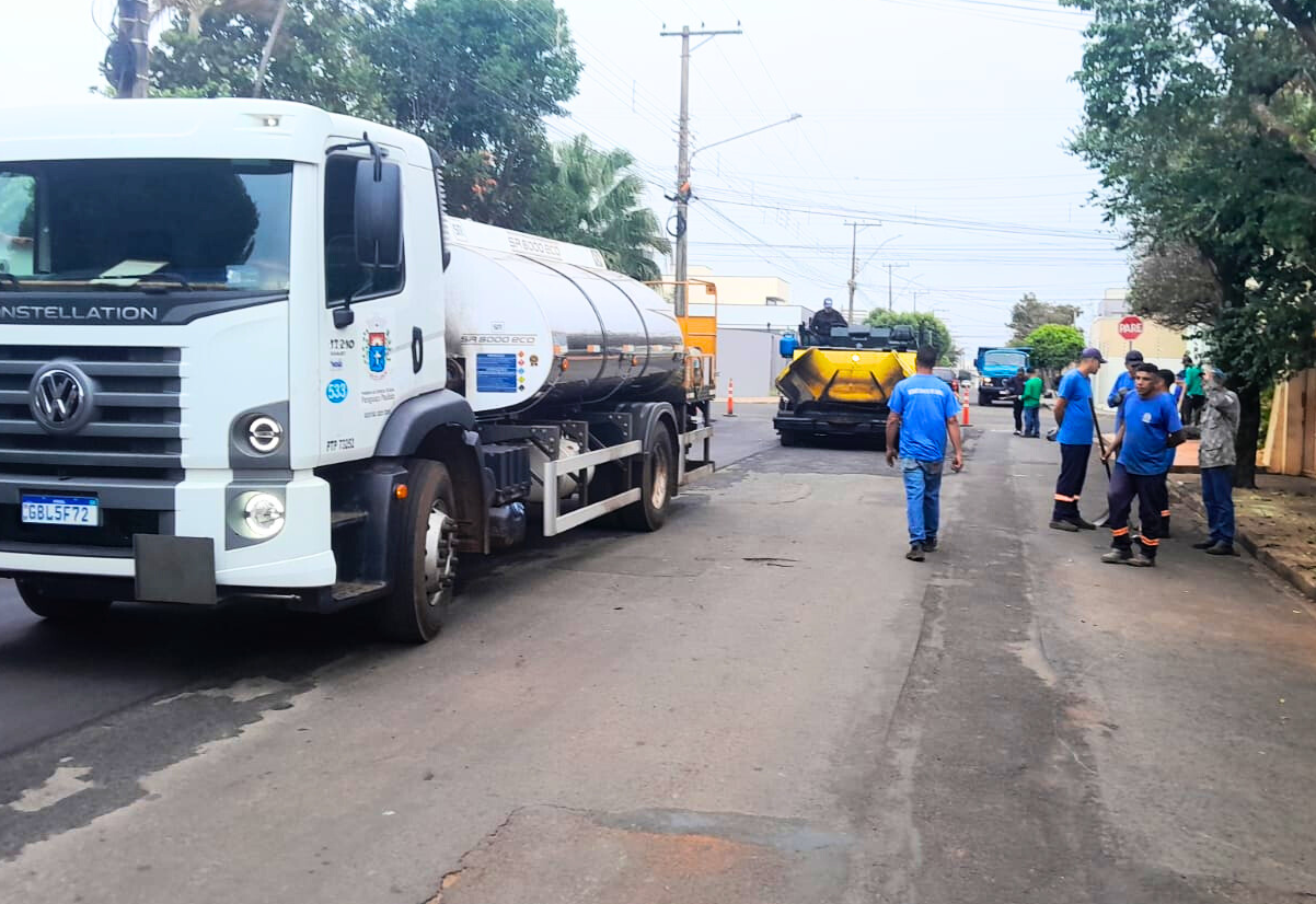 Recape asfáltico avança no Jardim Panambi e melhora a mobilidade urbana