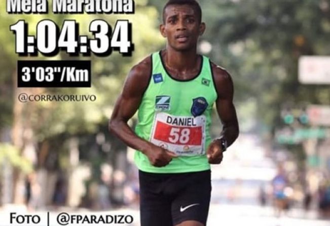 O atleta paraguaçuense Daniel Nascimento supera bicampeão da São Silvestre e vence Meia Maratona Internacional de São Paulo