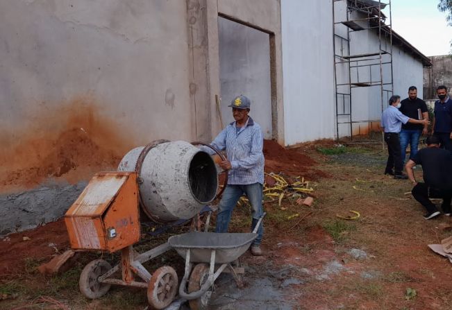 Prefeitura retoma as obras do 