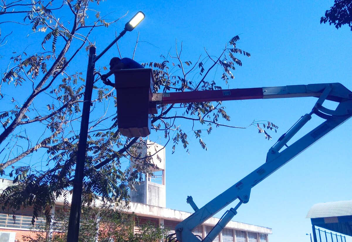Prefeitura moderniza iluminação da Escola Vail Toledo com Lâmpadas de LED