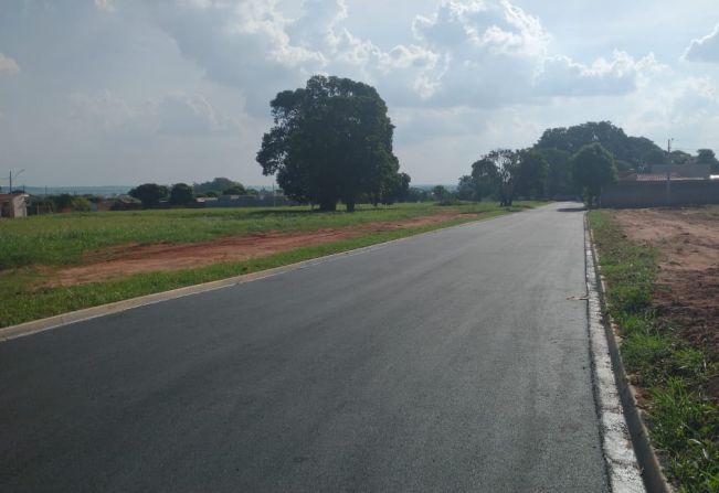 Prefeitura conclui pavimentação da Rua José Jacob Ferreira