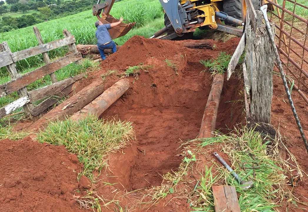 Prefeitura reforça manutenção de mata-burros e fortalece a segurança no Brumado