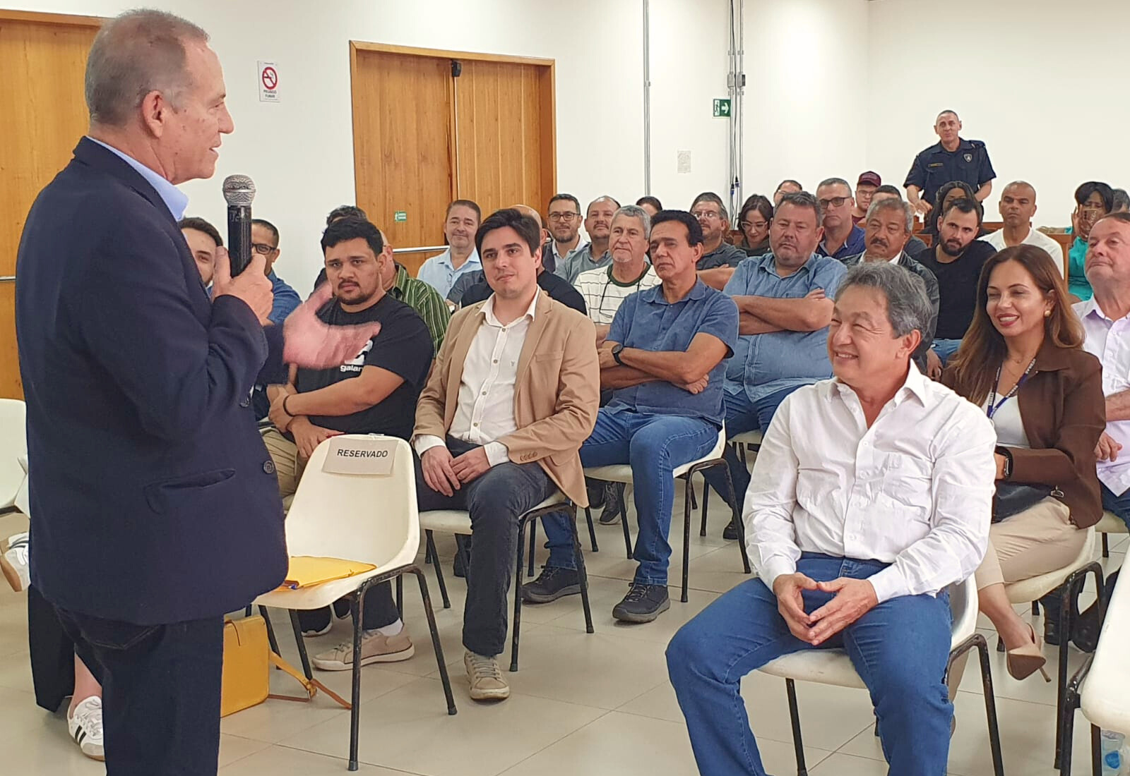 Secretário de Estado destaca desenvolvimento econômico em visita a Paraguaçu Paulista