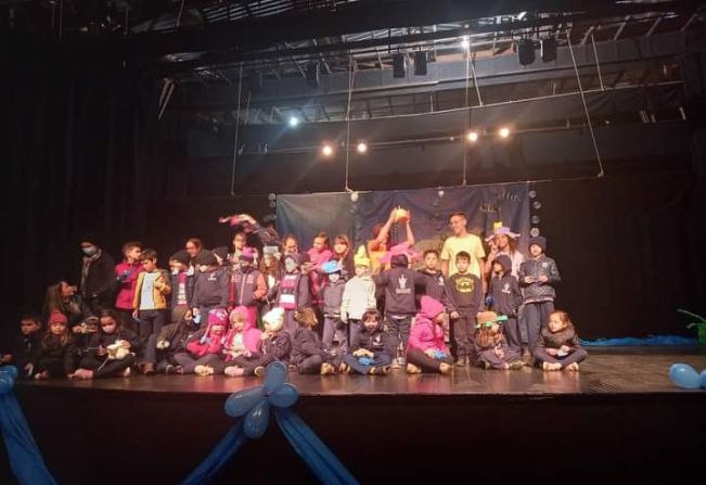 Apresentação de esquete marca celebrações do Dia Nacional de Combate ao Abuso e Exploração Sexual de Crianças e Adolescentes