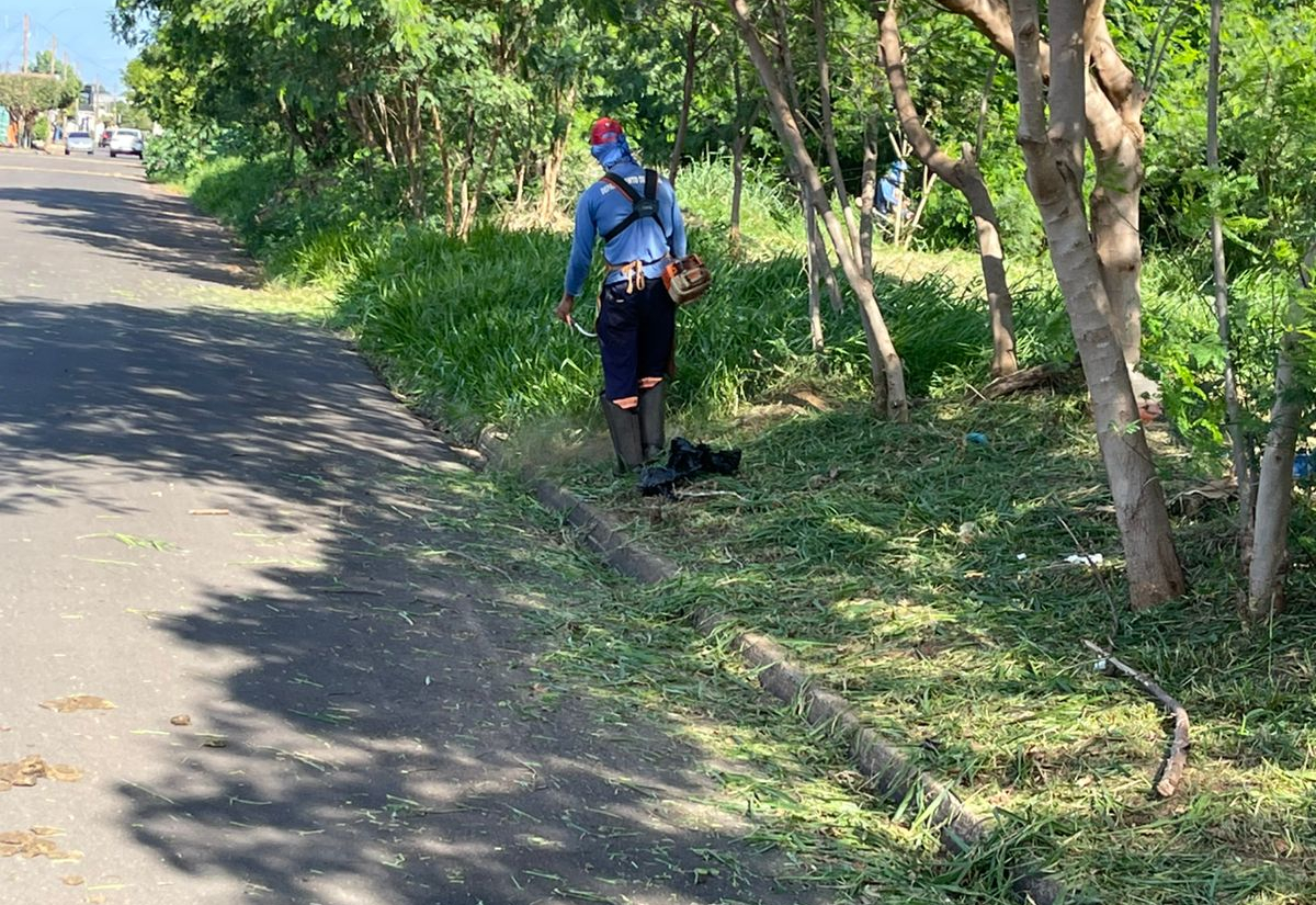 Prefeitura intensifica limpeza na Avenida Sete de Setembro e reforça segurança para pedestres e ciclistas