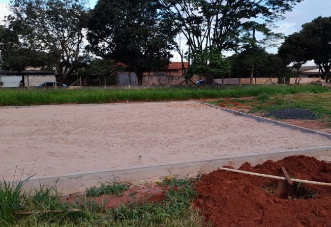 Prefeitura constrói quadra de areia no bairro Barra Funda