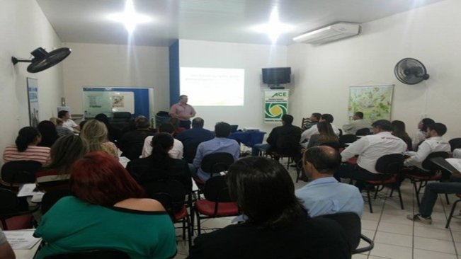 Associação Comercial de Paraguaçu Paulista promove treinamento para o Liquida Paraguaçu 2015