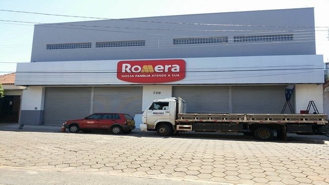 Romera intensifica parceria com a Prefeitura e entrega nova loja em Paraguaçu