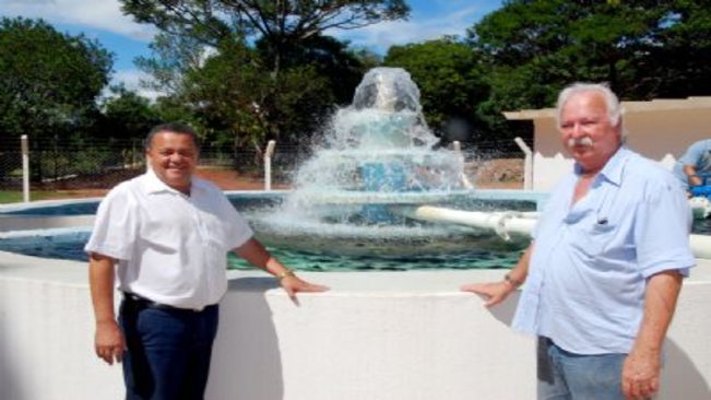 Prefeito Ediney visita Resort Água das Araras que deverá estar pronto até o meio deste ano