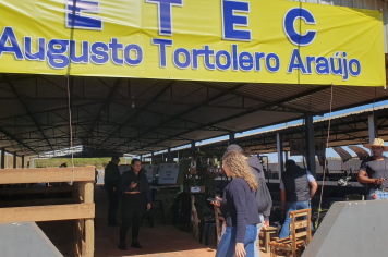 Foto - Palestras e curiosidades movimentam pavilhão na Expo 2025