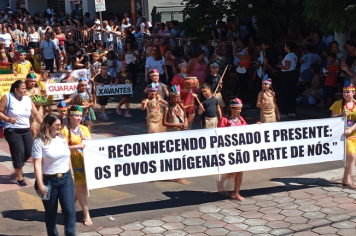 Foto - Desfile do Centenário de Paraguaçu Paulista