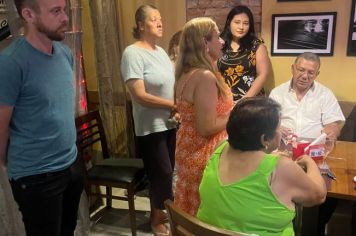 Foto - Idosos dos CRAS participam de confraternização para encerramento das atividades de 2023