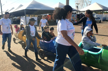 Foto - Clínica TEA leva inclusão e alegria à Expo Paraguaçu 2025