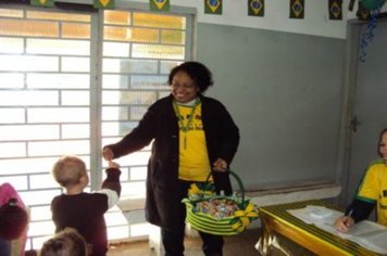 Foto - VACINAÇÃO CONTRA A PARALISIA INFANTIL EM PARAGUAÇU