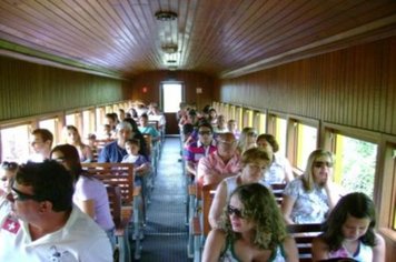 Foto - PASSEIO DO TREM TURÍSTICO DIA 28 DE MARÇO - DOMINGO