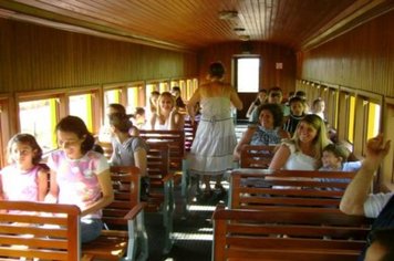 Foto - PASSEIO DO TREM TURÍSTICO DIA 17 DE ABRIL- SÁBADO
