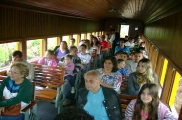 Foto - PASSEIO DO TREM TURÍSTICO DIA 09 DE MAIO - DOMINGO - DIA DAS MÃES