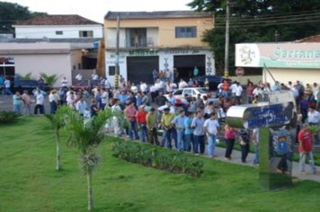 Foto - Despedida ao eterno prefeito de Paraguaçu Paulista Carlos Arruda Garms