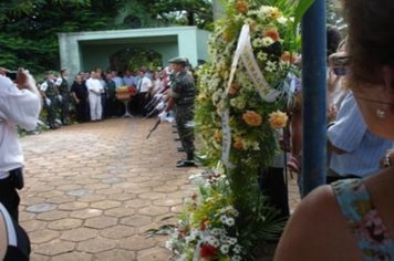 Foto - Despedida ao eterno prefeito de Paraguaçu Paulista Carlos Arruda Garms