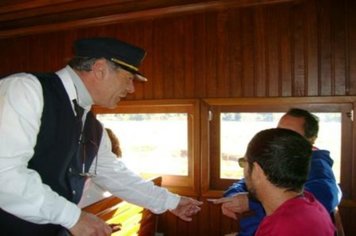 Foto - PASSEIO DO TREM TURÍSTICO DIA 13 DE JUNHO - DOMINGO - DIA DE SANTO ANTÔNIO