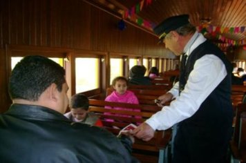 Foto - PASSEIO DO TREM TURÍSTICO DIA 13 DE JUNHO - DOMINGO - DIA DE SANTO ANTÔNIO