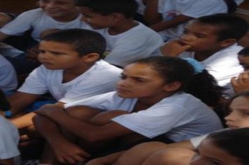 Foto - Entrega Kits Brasil Sorridente