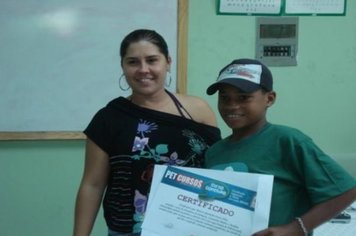 Foto - Formatura do curso de Atendentes do CRAS