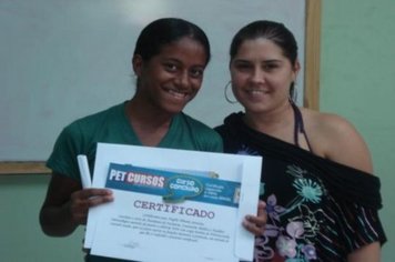 Foto - Formatura do curso de Atendentes do CRAS