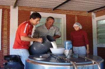 Foto - Funcionamento Piloto da Pasteurização de Leite em Paraguaçu