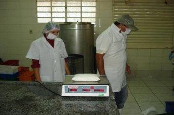 Foto - Funcionamento Piloto da Pasteurização de Leite em Paraguaçu