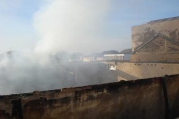 Foto - Incêndio no centro da cidade