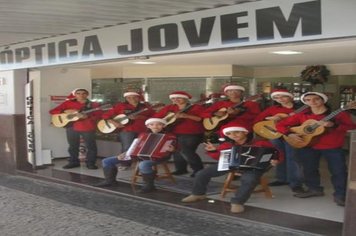 Foto - Ponto de Cultura levanto EnCantos de Natal pelas ruas da cidade
