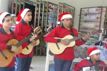 Foto - Ponto de Cultura levanto EnCantos de Natal pelas ruas da cidade